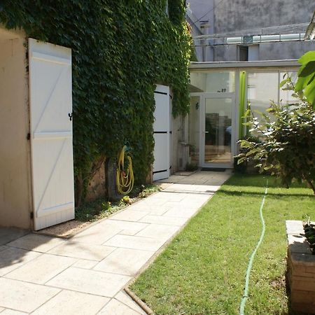 Spacieuse Maison De Village Climatisee Avec Jardin Patio Bessan Экстерьер фото