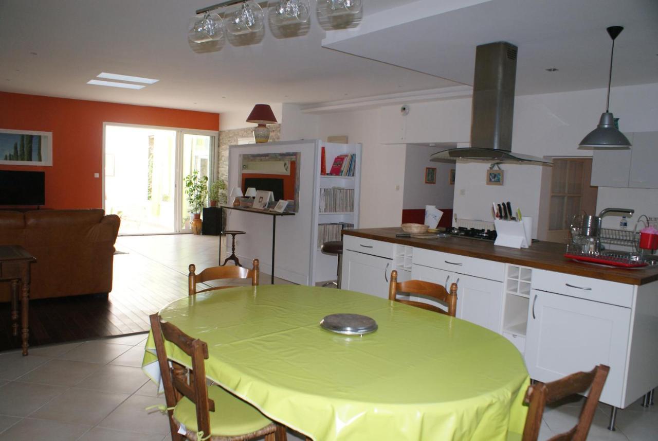 Spacieuse Maison De Village Climatisee Avec Jardin Patio Bessan Экстерьер фото