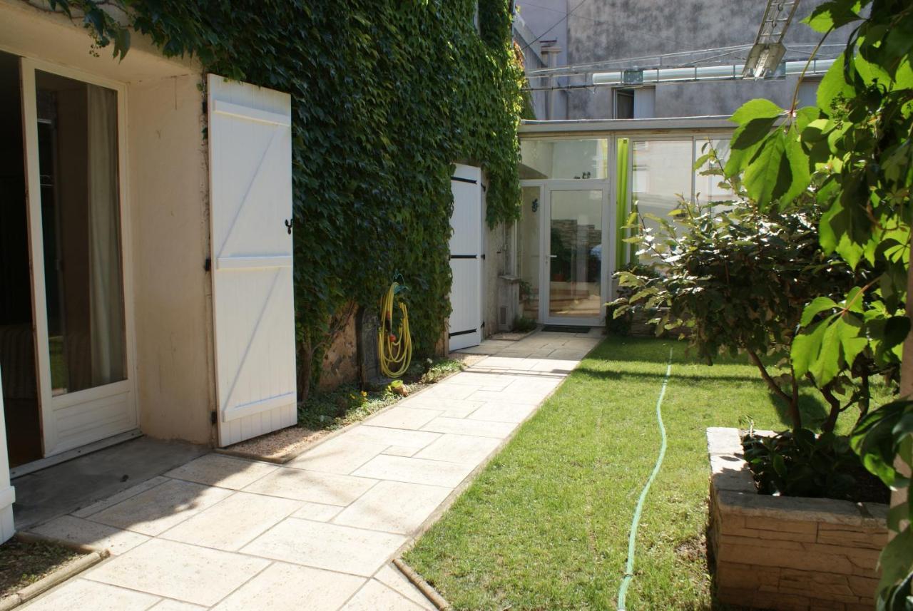 Spacieuse Maison De Village Climatisee Avec Jardin Patio Bessan Экстерьер фото